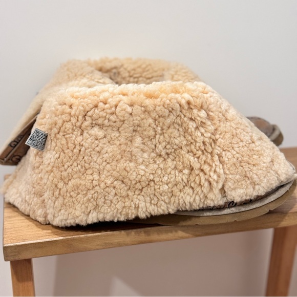 UGG Women's Logo Winter Boots - Tan and Blue - Picture 9 of 15